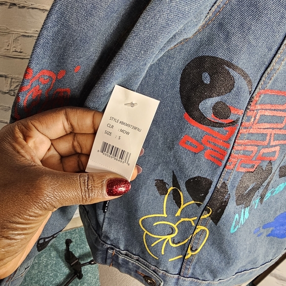 Graffiti Denim Jacket NWT - Picture 9 of 11